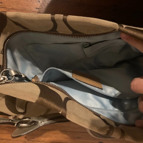 Canvas Silver Coach Bag - Picture 5 of 8